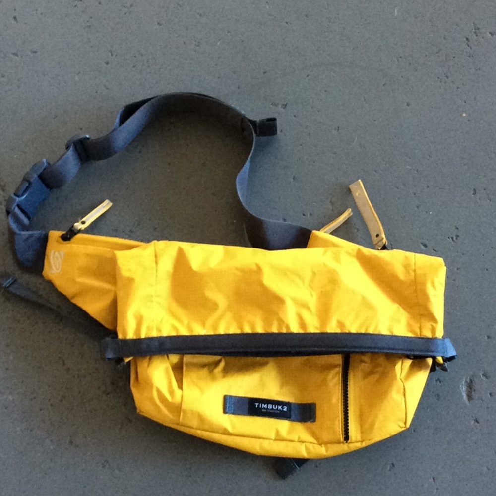 TIMBUK2 YELLW WAIST OR CROSSBODY BAG